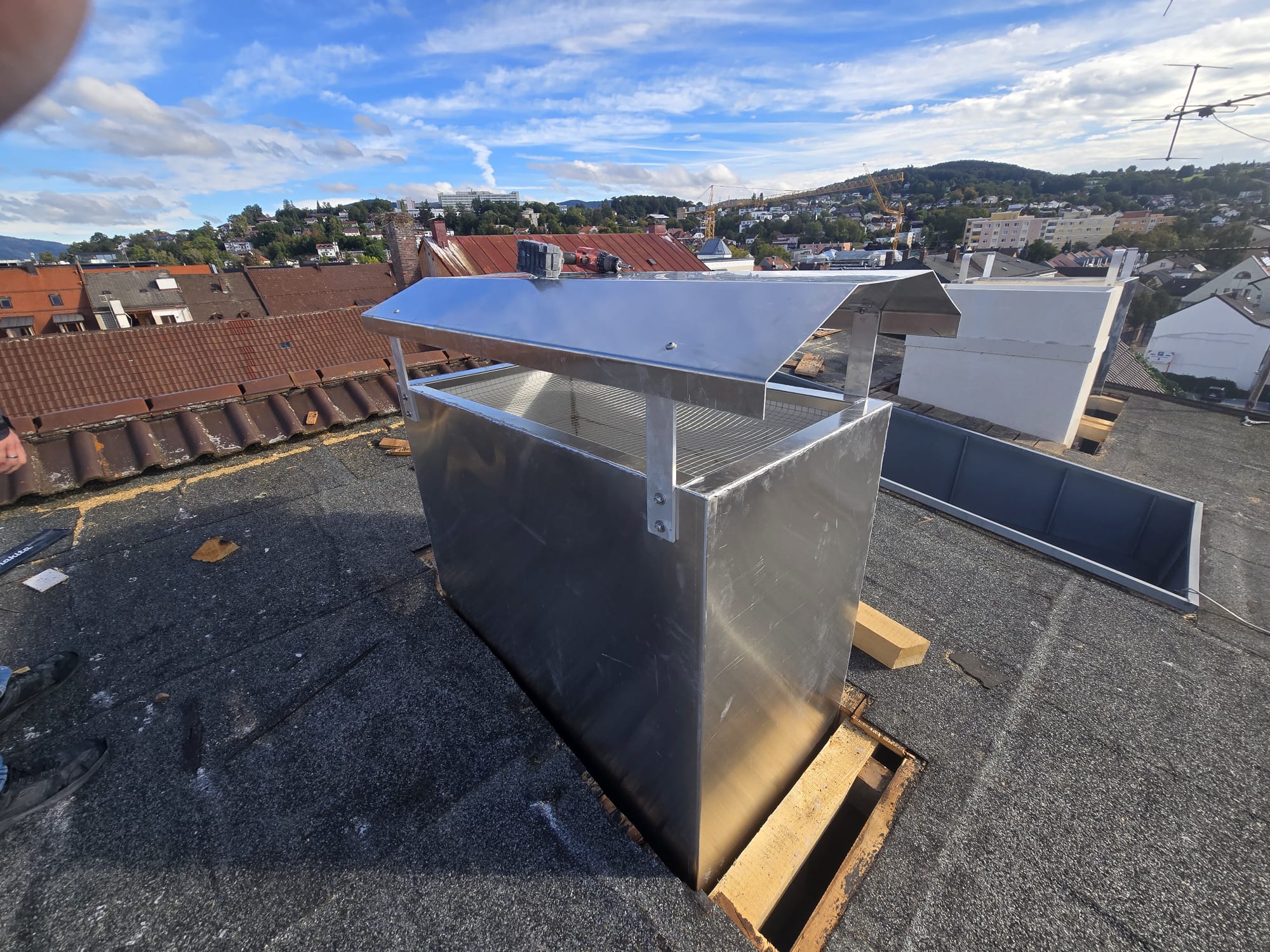 Feuerwiderstandsfähiger Entrauchungskanal (MRA) H+M Deggendorf gallery